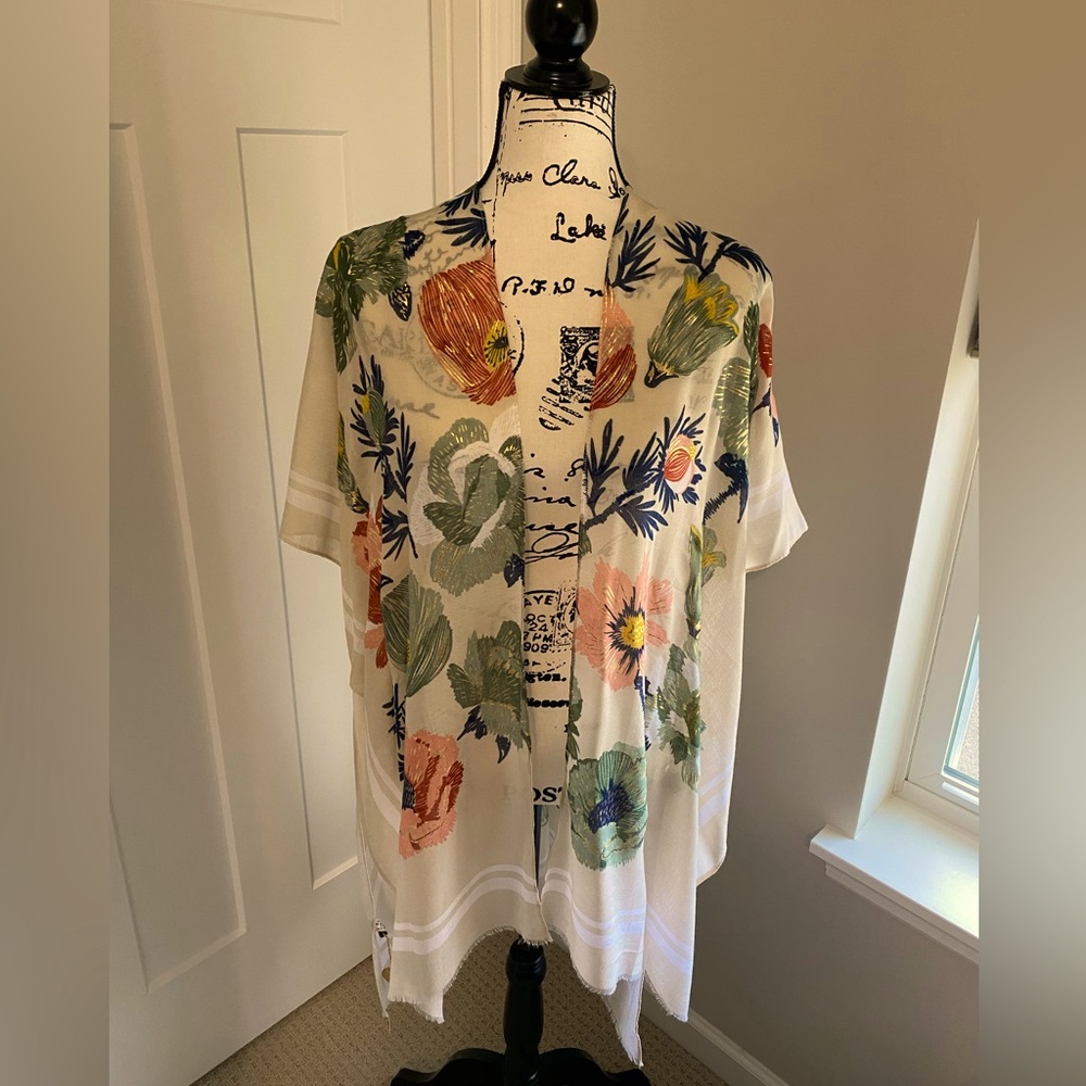 NWT, Floral Scarf/Shrug, boho chic